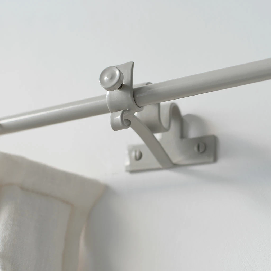 12/12mm Double Pole Centre Bracket In Clay 4 12/12mm Double Pole Centre Bracket In Clay - Image 2