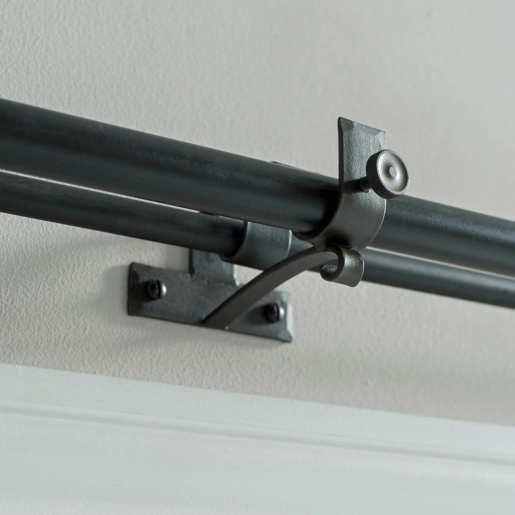 20/12mm Double Pole Centre Bracket In Beeswax 4 20/12mm Double Pole Centre Bracket In Beeswax - Image 2