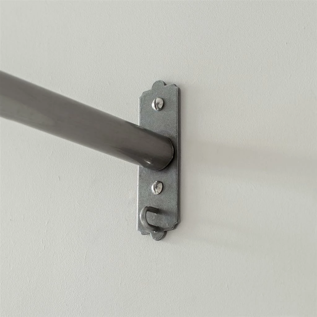20mm Brett Recess Bracket In Polished 4 20mm Brett Recess Bracket In Polished - Image 2