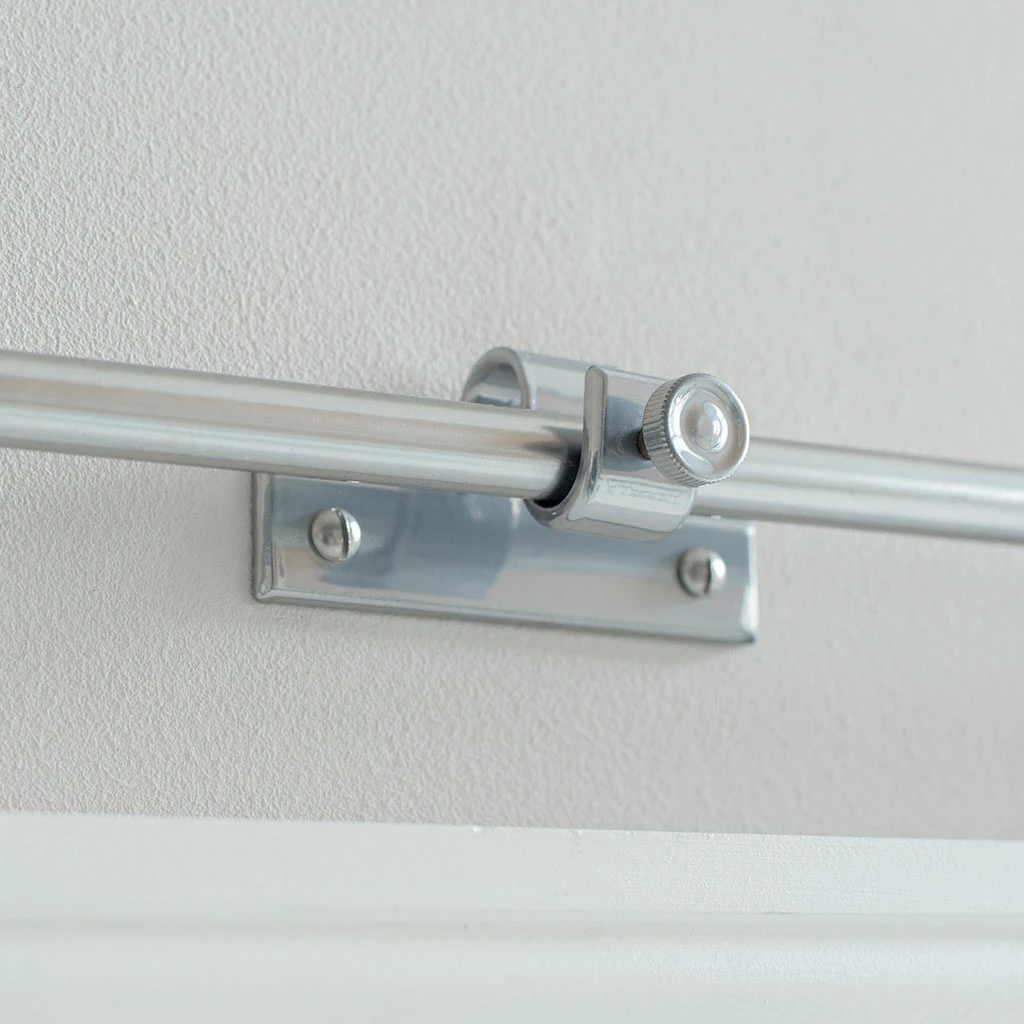 12mm Chapel Centre Bracket In Mercury 4 12mm Chapel Centre Bracket In Mercury - Image 2