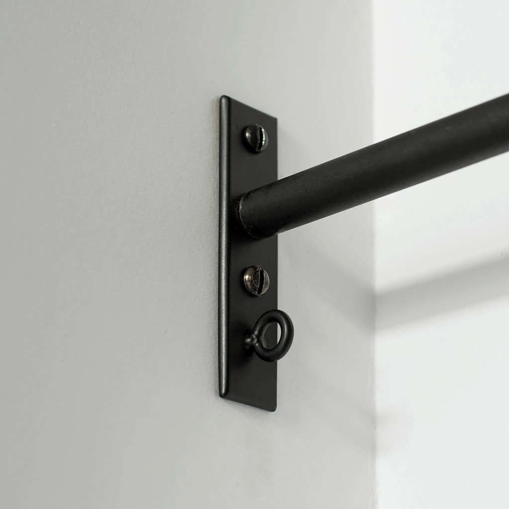 12mm Chapel Recess Bracket In Matt Black 4 12mm Chapel Recess Bracket In Matt Black - Image 2
