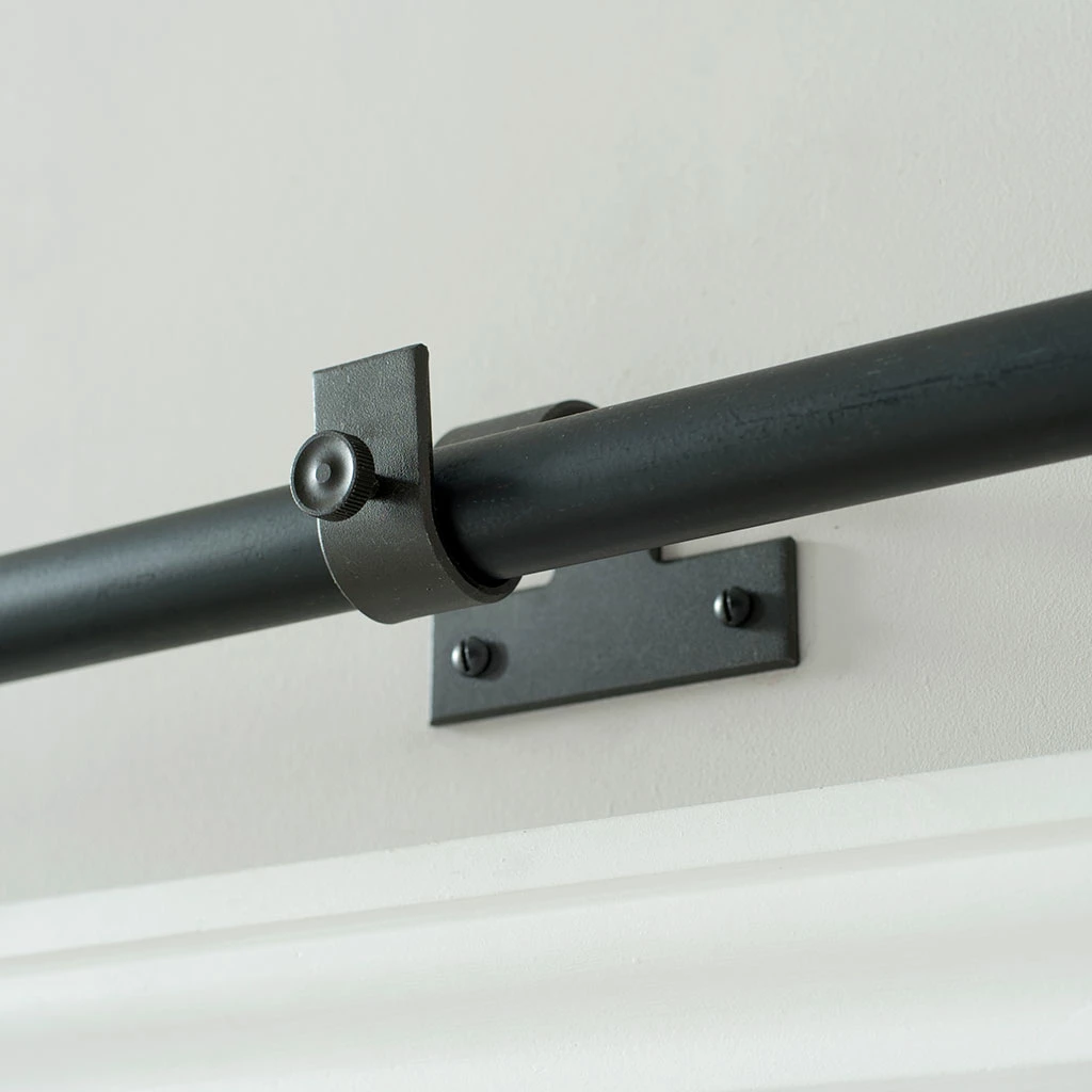 25mm Chapel Centre Bracket In Beeswax 4 25mm Chapel Centre Bracket In Beeswax - Image 2