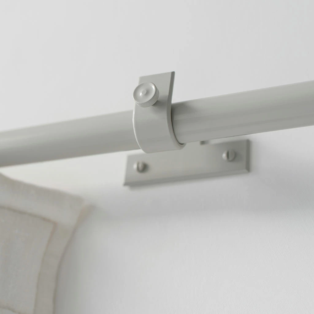 25mm Chapel Centre Bracket In Clay 4 25mm Chapel Centre Bracket In Clay - Image 2