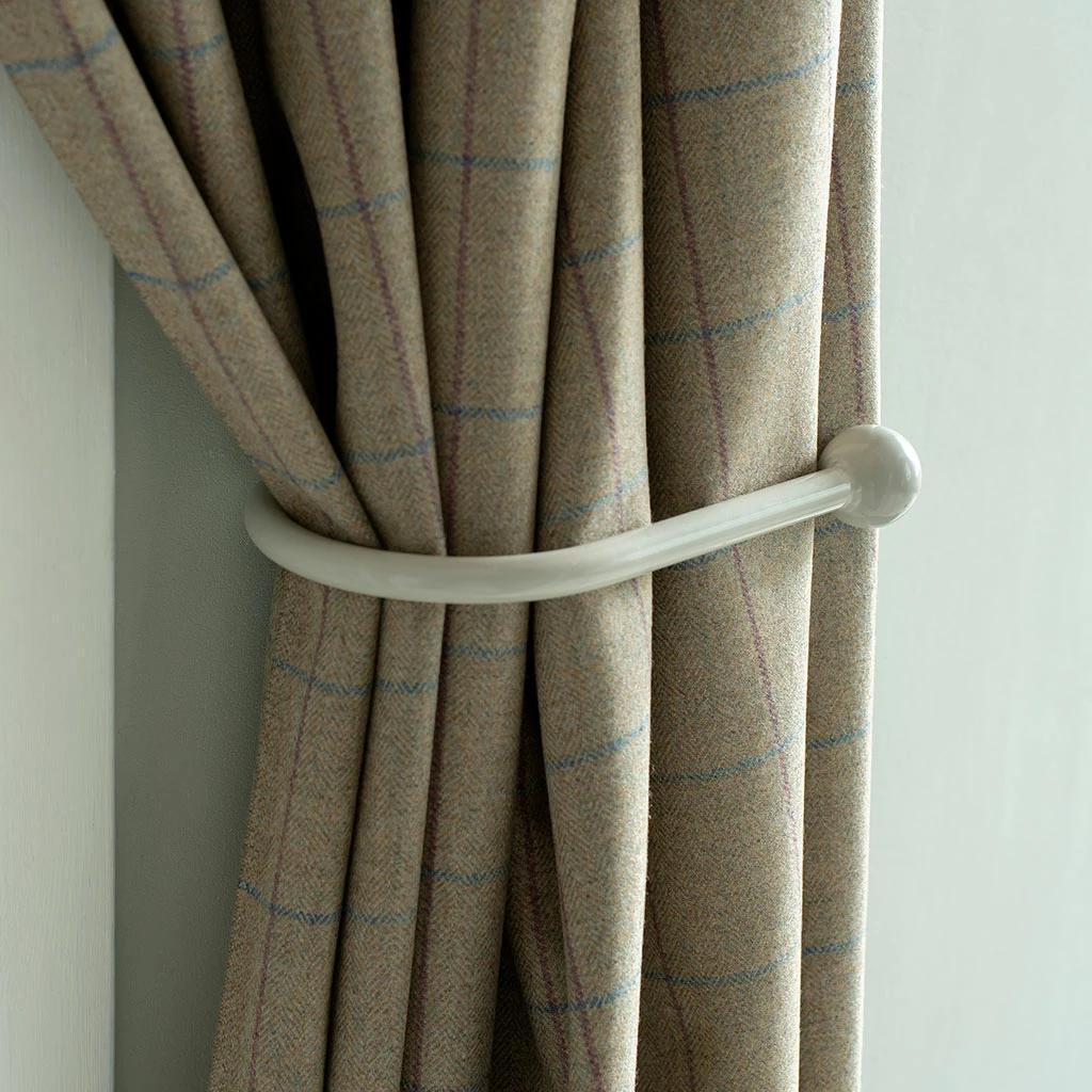 Large Cannonball Holdback In Clay 4 Large Cannonball Holdback In Clay - Image 2