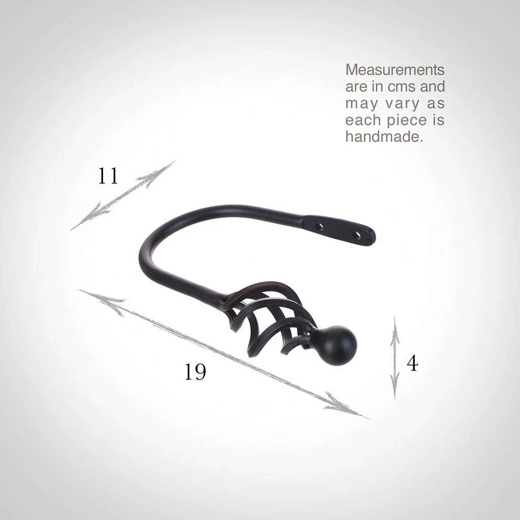 Small Cage & Ball Holdback In Matt Black 5 Small Cage & Ball Holdback In Matt Black - Image 3