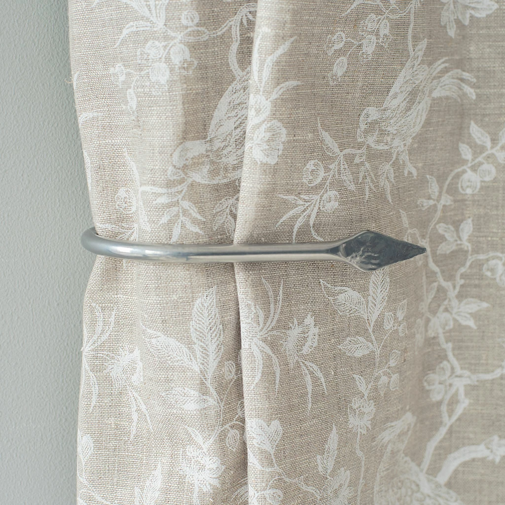 Small Spear Holdback In Mercury 4 Small Spear Holdback In Mercury - Image 2