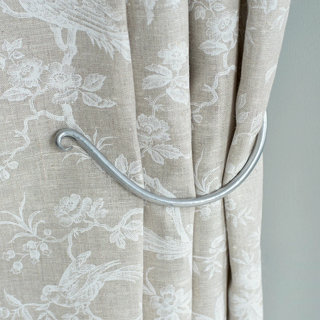 Large Swing Holdback (16cm Embrace) In Mercury 4 Large Swing Holdback (16cm Embrace) In Mercury - Image 2