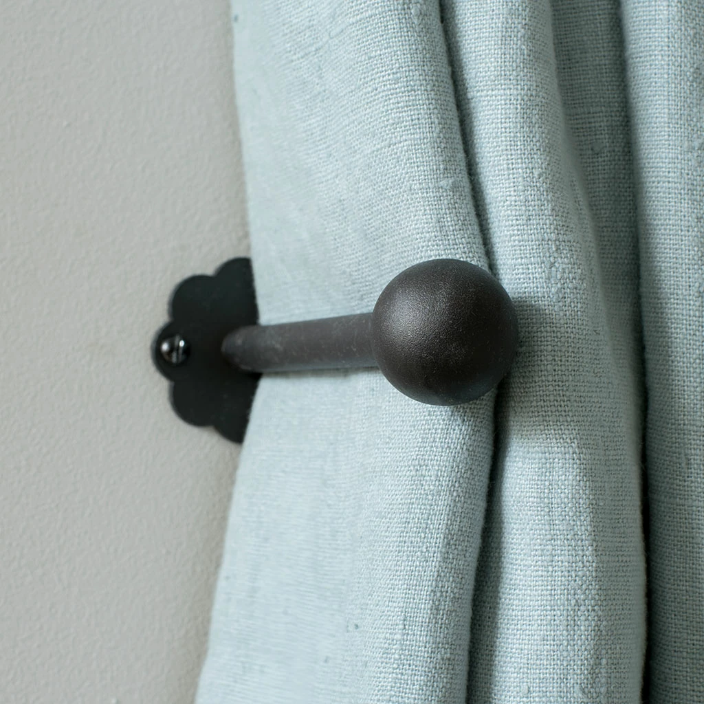 Draper's Cannonball Holdback In Beeswax 4 Draper's Cannonball Holdback In Beeswax - Image 2