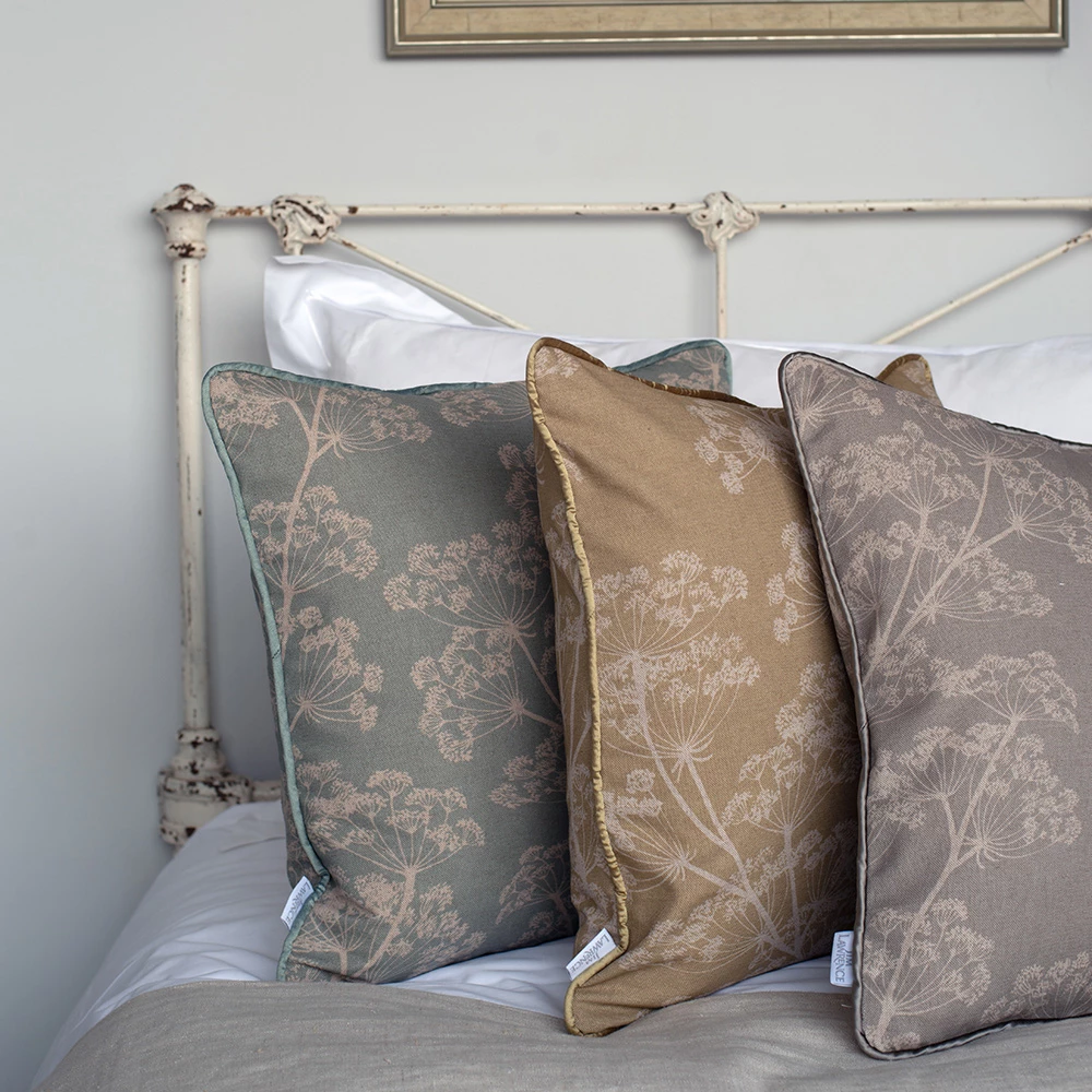 Cushion Cover In Gold Cow Parsley, Contrast Piping 5 Cushion Cover In Gold Cow Parsley, Contrast Piping - Image 3