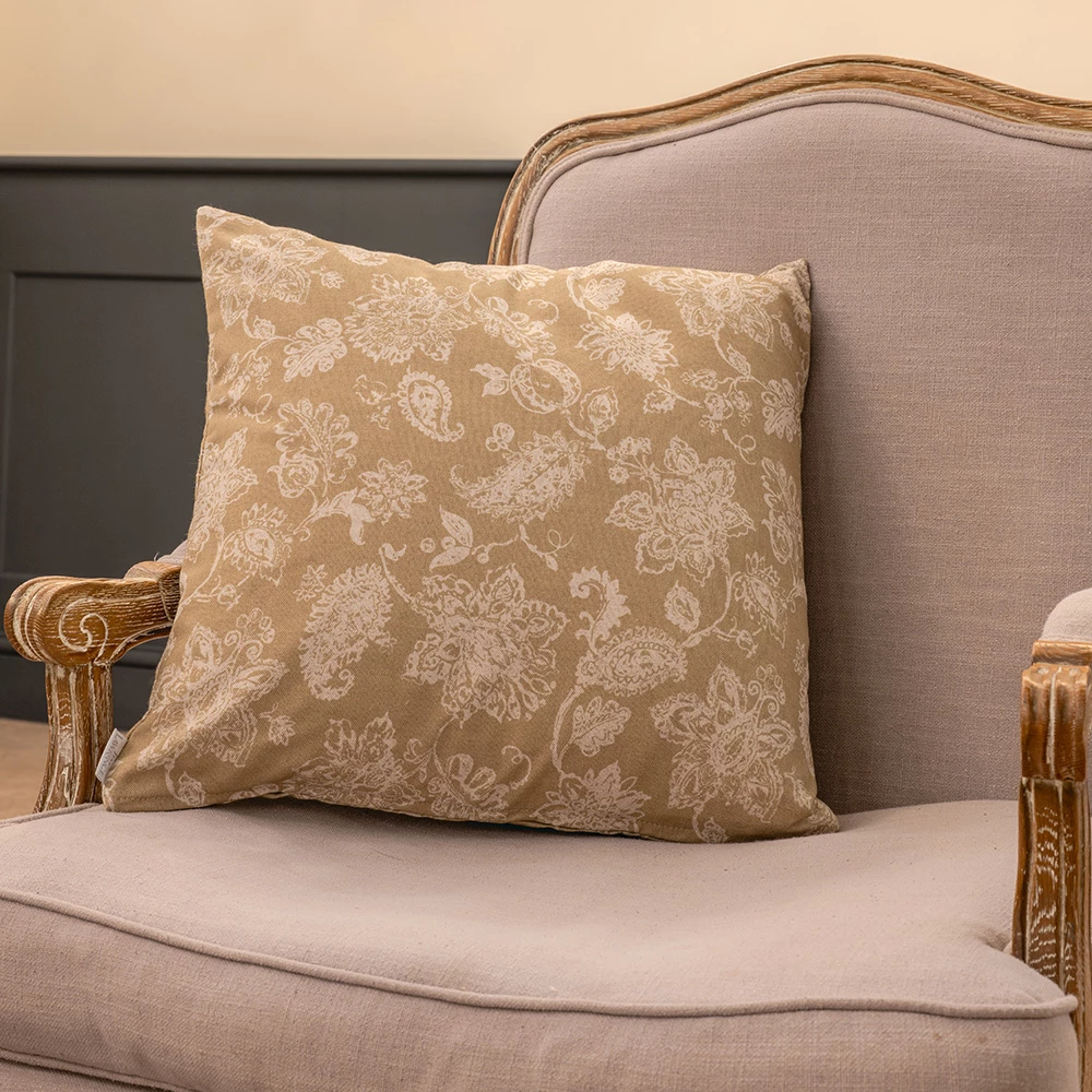 Cushion Cover In Gold Cavendish 4 Cushion Cover In Gold Cavendish - Image 2